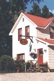 Rose Valley - front of the house view