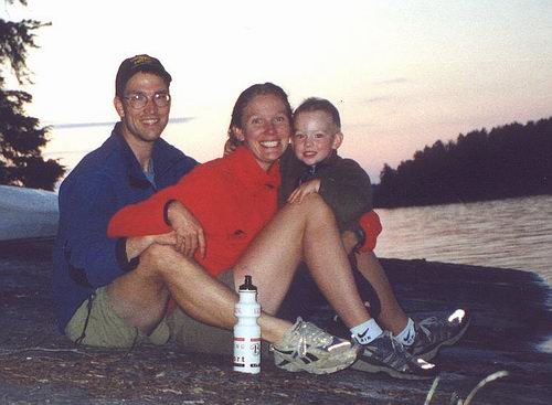 campfirefamilyweb.jpg (33588 bytes)